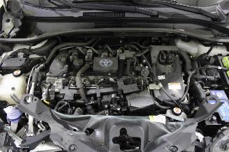 Toyota C-HR  picture 13