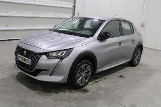 Vrakbiler auto Peugeot 208  2024/11