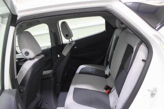 Chevrolet Bolt  picture 9