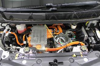 Chevrolet Bolt  picture 11