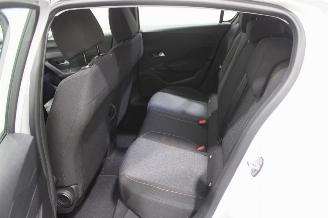 Peugeot 308  picture 11