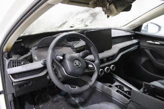 Skoda Superb  picture 8