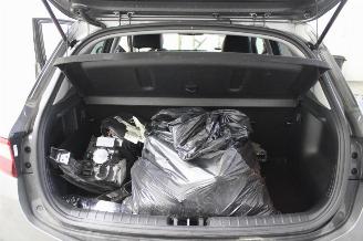 Kia Stonic  picture 21