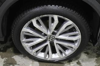 Volkswagen T-Roc  picture 9