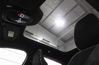 Volvo C-40 C40 picture 11