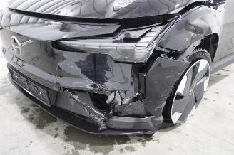 Volvo EX30  picture 5