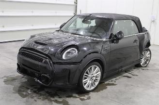 krockskadad bil auto Mini Cooper _S 2023/3