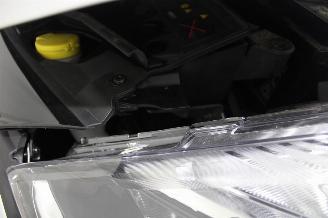 Renault Clio  picture 12
