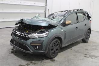 Coche siniestrado Dacia Sandero  2023/10