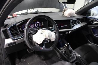 Audi A1  picture 8