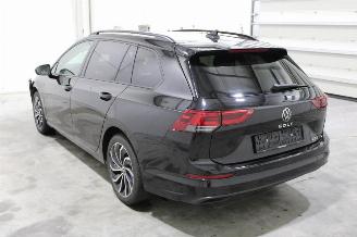 Volkswagen Golf  picture 4