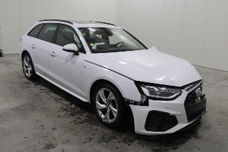 Audi A4  picture 2