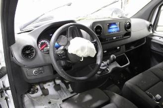 Mercedes Sprinter  picture 9