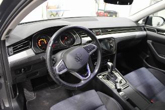 Volkswagen Passat  picture 9