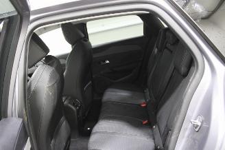 Peugeot 308  picture 11
