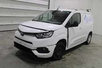 Schadeauto Toyota ProAce CITY 2023/2