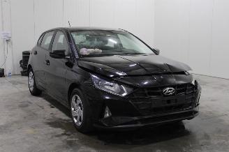 Unfallwagen Hyundai I-20 i20 2022/2