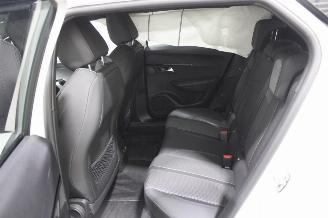 Peugeot 2008  picture 11