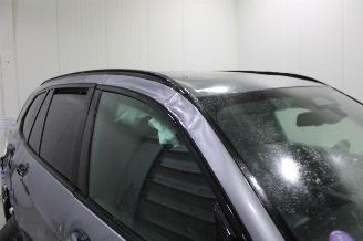 BMW X5  picture 7