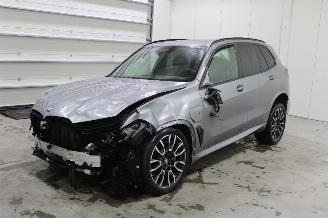 damaged passenger cars BMW X5  2024/9