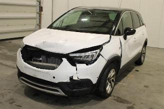 Voiture accidenté Opel Crossland X 2021/6