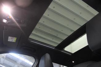 BMW iX1  picture 10