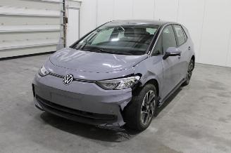 krockskadad bil auto Volkswagen ID.3  2023/1