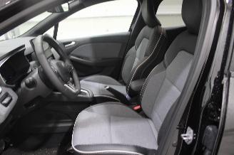 Renault Clio  picture 11
