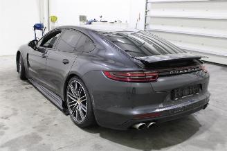 Porsche Panamera  picture 4