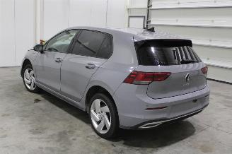 Volkswagen Golf  picture 4