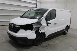 Vrakbiler auto Renault Trafic  2022/8