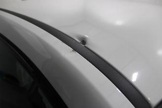 BMW iX1  picture 9