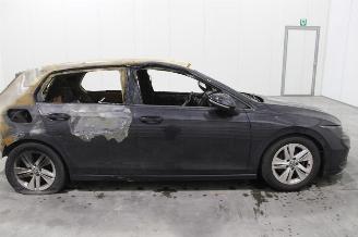 Volkswagen Golf  picture 10