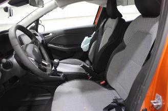 Renault Clio  picture 10