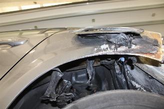 Peugeot 208  picture 20