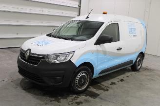 Coche accidentado Renault Express  2024/3