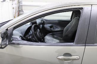 Toyota Yaris  picture 5
