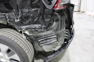Tesla Model Y  picture 7