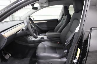 Tesla Model Y  picture 10