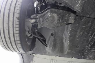 Tesla Model Y  picture 17