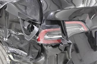 Tesla Model Y  picture 6