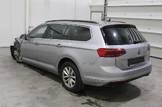 Volkswagen Passat  picture 4