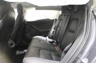 Tesla Model 3  picture 11