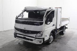 Purkuautot passenger cars Mitsubishi Canter  2024/4