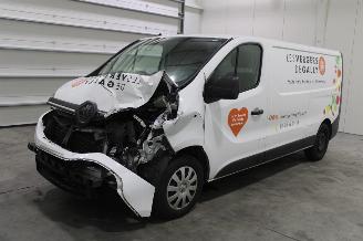 rozbiórka samochody osobowe Renault Trafic  2020/4