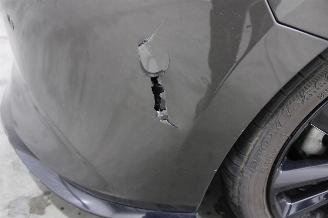 Mazda 3  picture 8