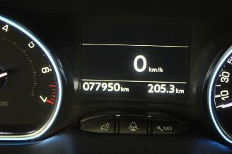 Peugeot 2008  picture 14
