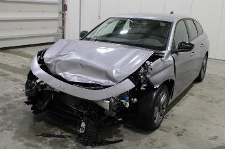 Unfallwagen Peugeot 308  2024/3