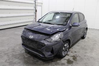 krockskadad bil auto Hyundai I-10 i10 2025/6