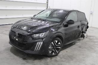 Schadeauto Peugeot 208  2024/10